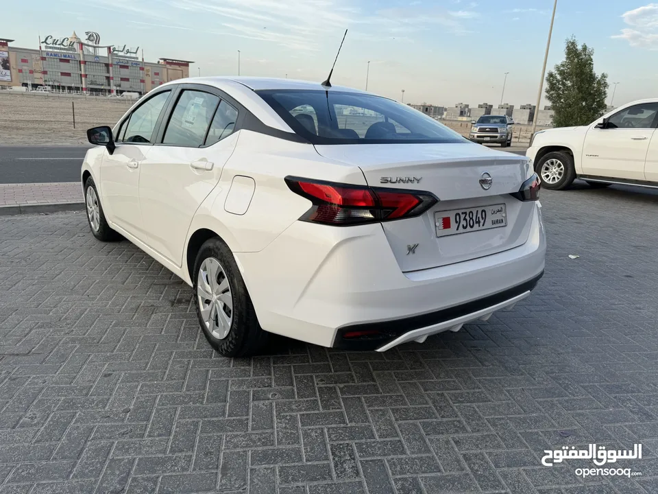 نيسان صني موديل 2022.  Nissan Sunny model 2022