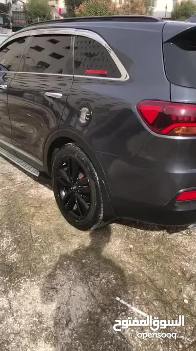 جيب سورنتو للبيع