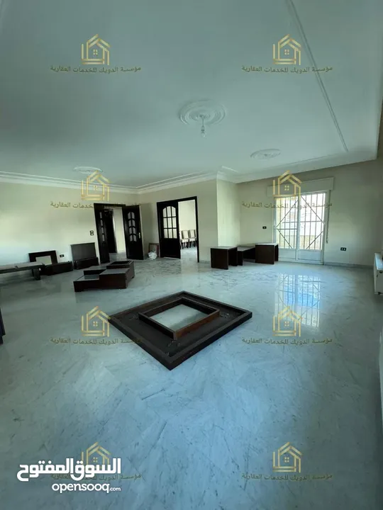 شقة مميزة - ام أذينة - 4نوم 2ماستر - 317م