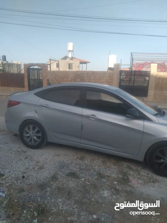 اكسنت ماطور 1600 ديزل اوتمات 4 غيار  برايفت 2013 ترخيص 2012