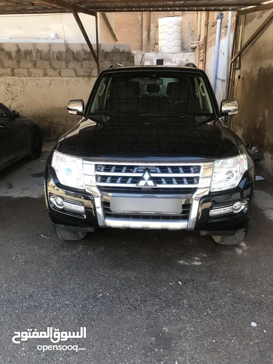ميتسوبيشي باجيرو 2022 وكاله قابل للبدل