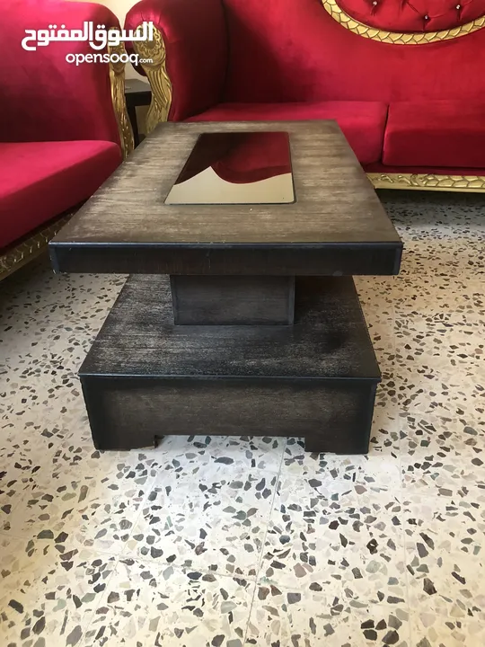 طربيزات خشب مستعمل بسعر مغري