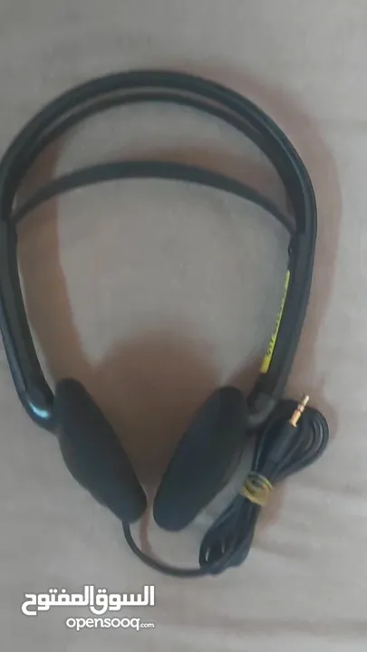 سماعات رأس Listen. أصلية بحالة ممتازة استخدام لجميع الأجهزة الصوتية