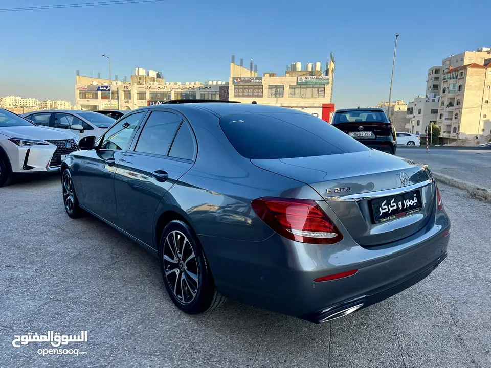 مرسيدس E200 نايت فتحة فيراني 2020 مميزة بحالة الزيرو