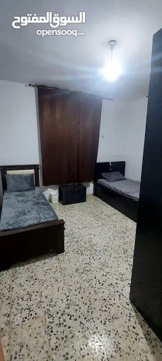 شقة مفروشة للإيجار في أم الشرايط قرب مسجد الحسن والحسين