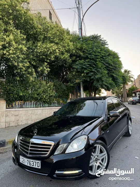 مرسيدس E200  cgi فل كامل عداد قليل  افنجارد فحص كامل  افنجارد بانوراما بسعر مغري
