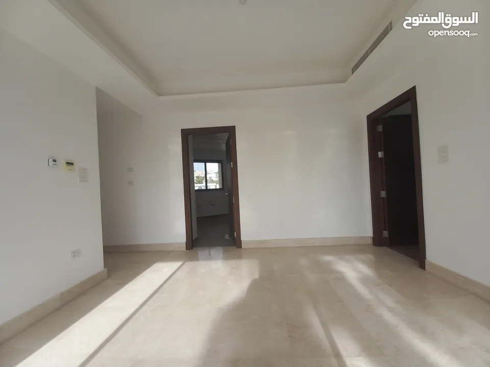 Unfurnished Apartment For Rent In 4th Circle  ( Property 35886 )-174821880