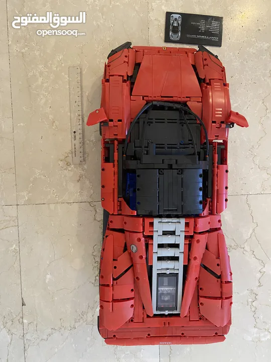 1:8 Ferrari Daytona SP3 – High-Detail Technic-Style Construction Model