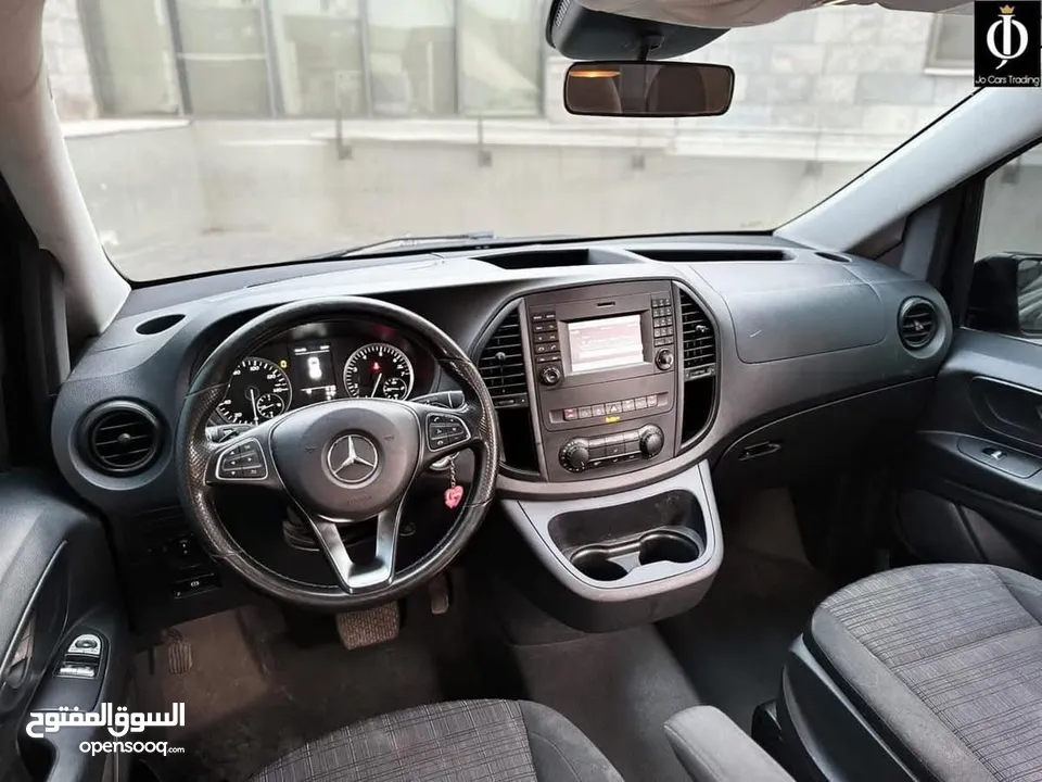 Mercedes Metris 2019