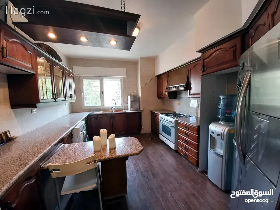 شقة مفروشة للإيجار 350م2 ( Property 18206 ) سنوي فقط