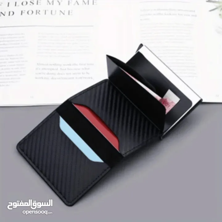 محافظ رجالي حجم صغير جلد صناعي وحافظة بطاقات لون اسود كاربون فايبر