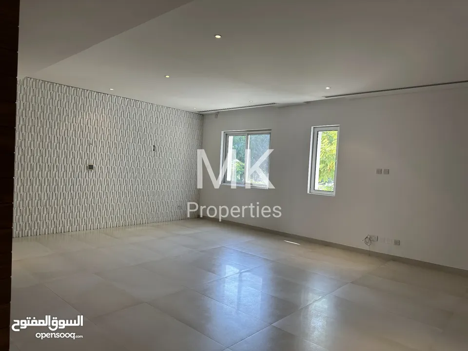 5 BHK Villa in Al Mouj for sale  Пpoдaжa виллы в Macкaтe Al Mouj