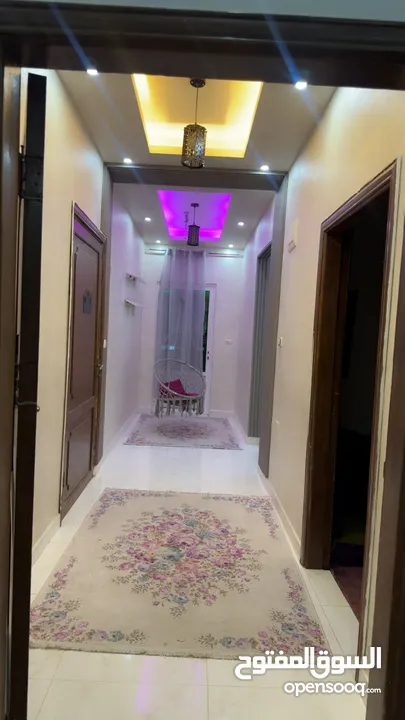 شقة للبيع طابق اول