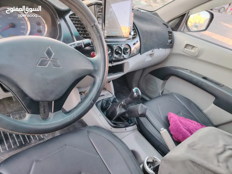 بكب ميتسوبيشي L200 2007 نضيف جدا