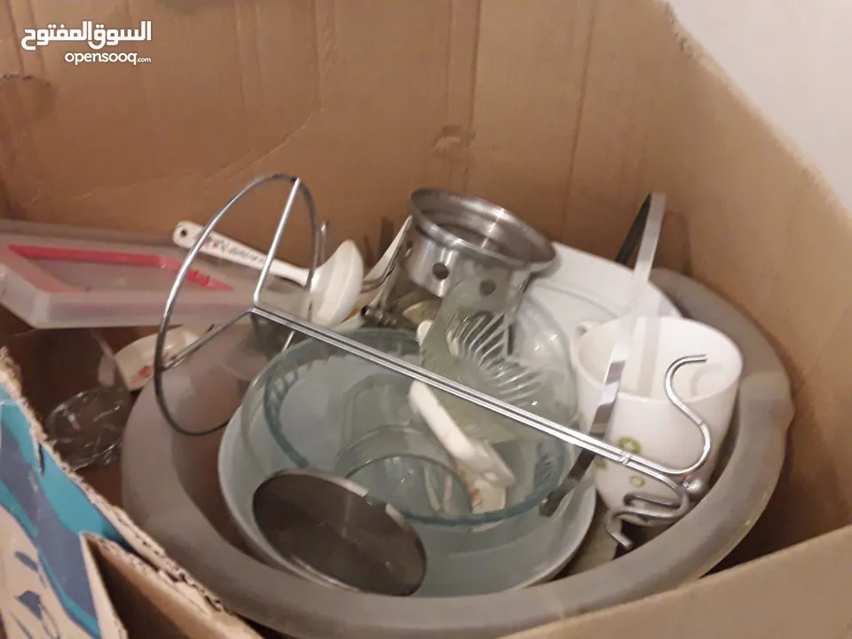 طاولات خزانة بلاستيكية نثريات للبيع