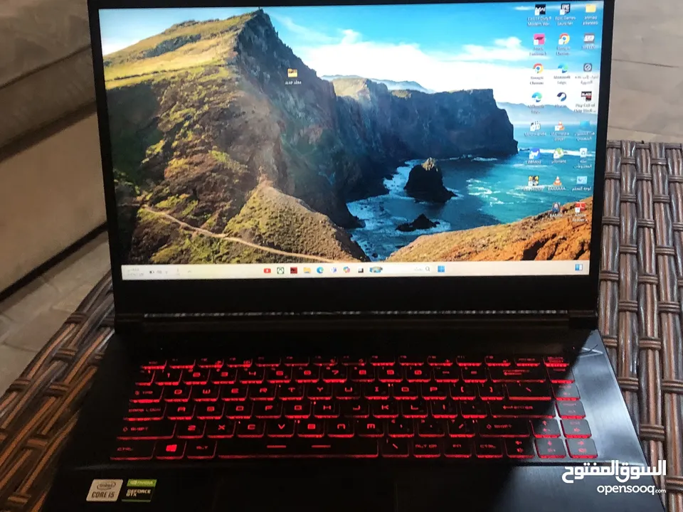 لابتوب msi استعال بسيط جدا شبه جديد (لم يتم صيانته مسبقًا)  جميع القطع الاصلية  مع شاحنه الاصلي