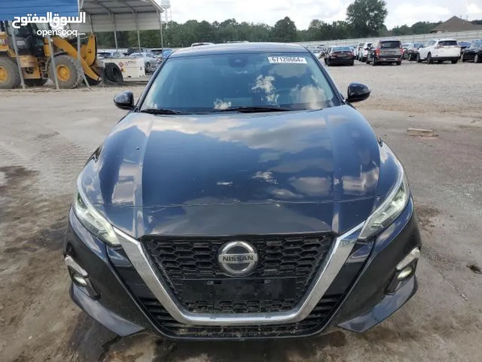 Nissan Altima Model 2019 option SV Color Black  used American car for sale