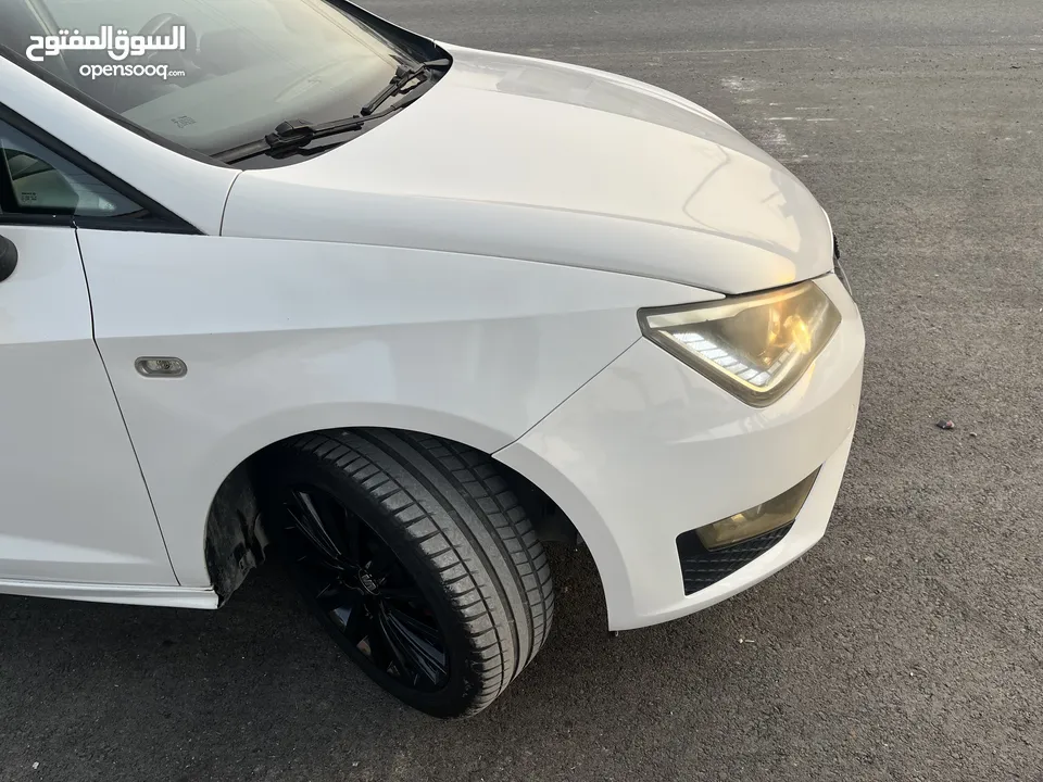 سيات ابيزا 2012 للبيع