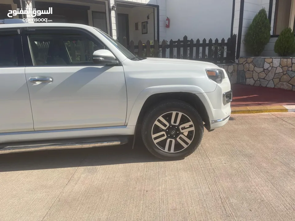 4runner 2020 للبيع