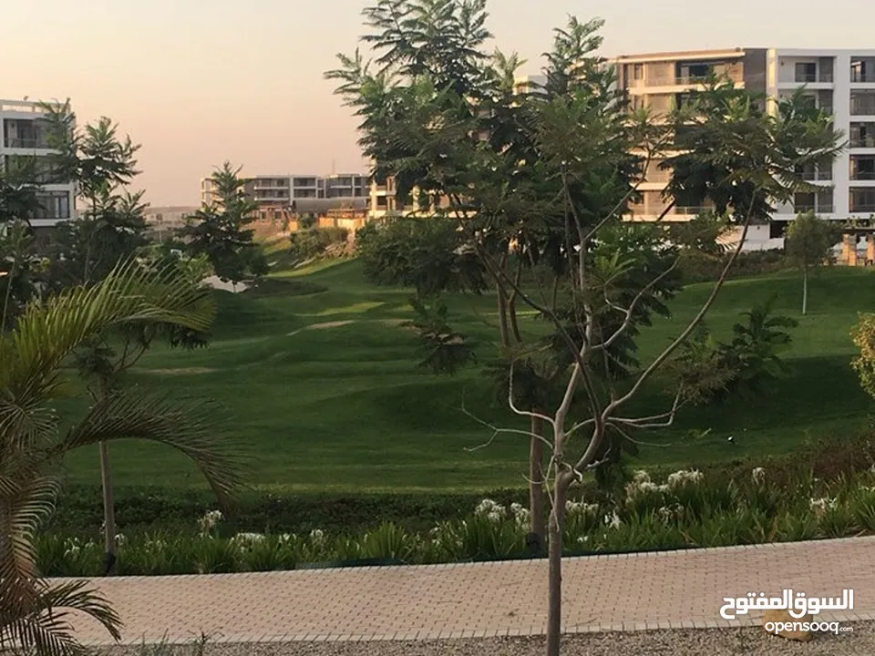 شقة 156م للبيع في Origami Golf اخر واميز مراحل تاج سيتي القاهرة الجديدة قلب التجمع الاول امام المطار