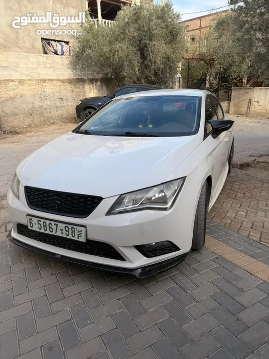 سيات ليون 2015 ترخيص تأمين لشهر 8