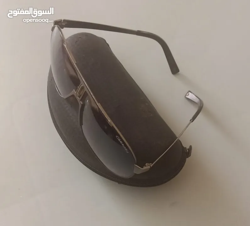 نظارة كاريرا وارد الامارات  بحالة ممتازه
