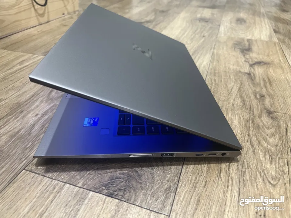 لابتوب وركستيشن للمهندسين والمصممين مستعمل وبحالة الجديد