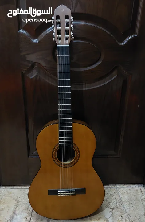 جيتار كلاسيك yamaha cm-40  Yamaha CM 40 Classical Guitar made in Indonesia
