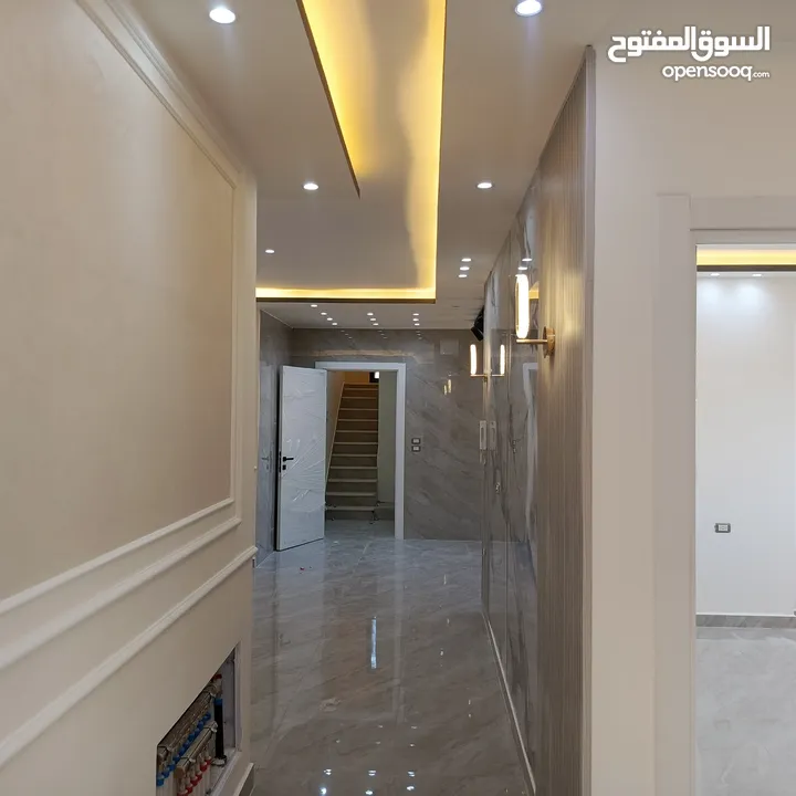 شقق للبيع في الحي الشرقي تشطيب سوبر ديلوكس
