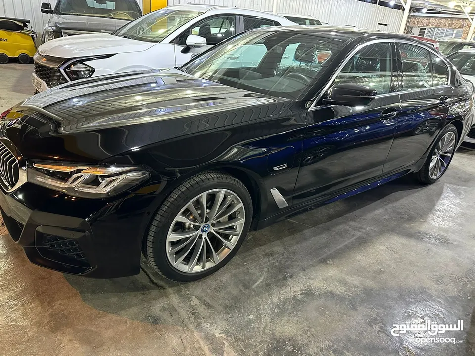 السلام عليكم BMW للبيع موديل 2023