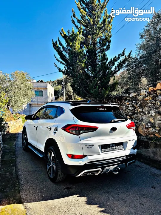 هونداي توسان 4/4