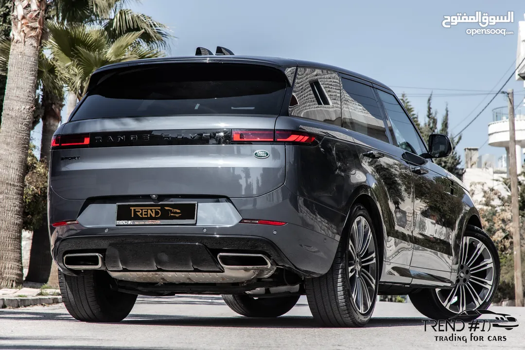 متوفر الان لدى معرضنا   Range Rover Sport 2023 Mild hybrid