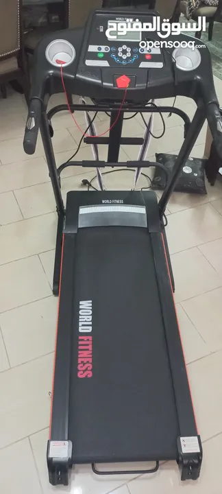 جهاز مشي كهربائي مع رجاج بقشاط امامي Treadmill نوع World Fitness