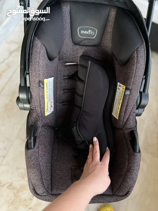 Stroller evenflo pivot with car seat