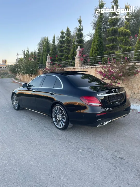 Mercedes benz E300 بنزين بحالة الوكالة