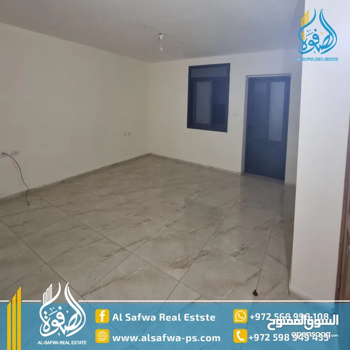 شقه مميزة للسكن غير مفروشه في ام الشرايط موقع مميز قرب مدرسة الإنجليزية دفع شهري