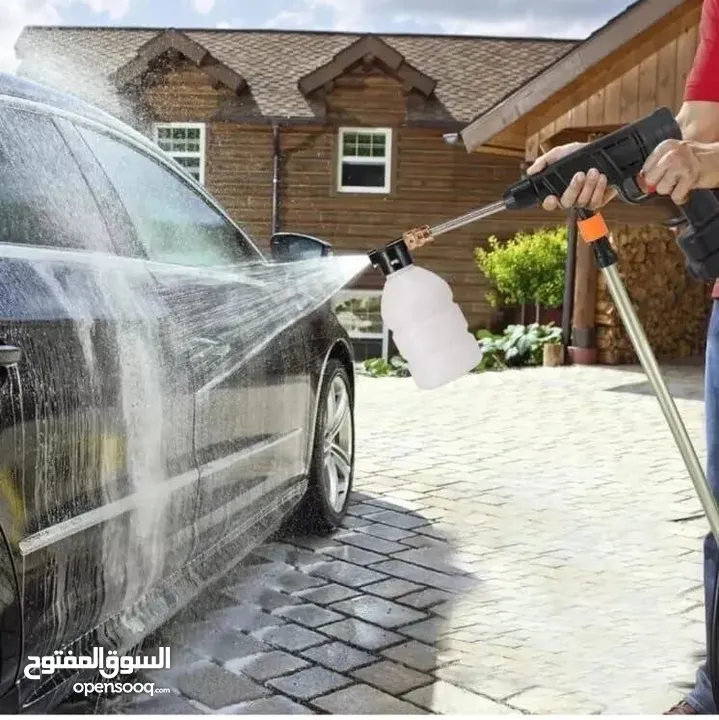 جيتور بطاريتين لغسيل السيارات ورش المبيدات الحشرية والزراعية وتنظيف البيوت والشبابيك بطاريتين