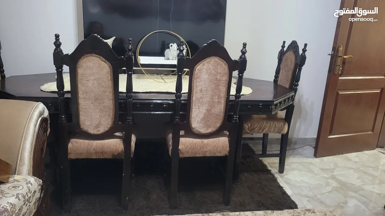طاولة سفره ...طاوله غرفة ضيوف