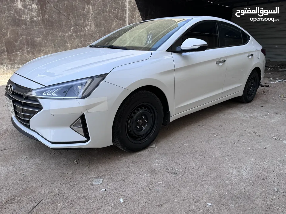 النترا هيونداي ‏ELANTRA