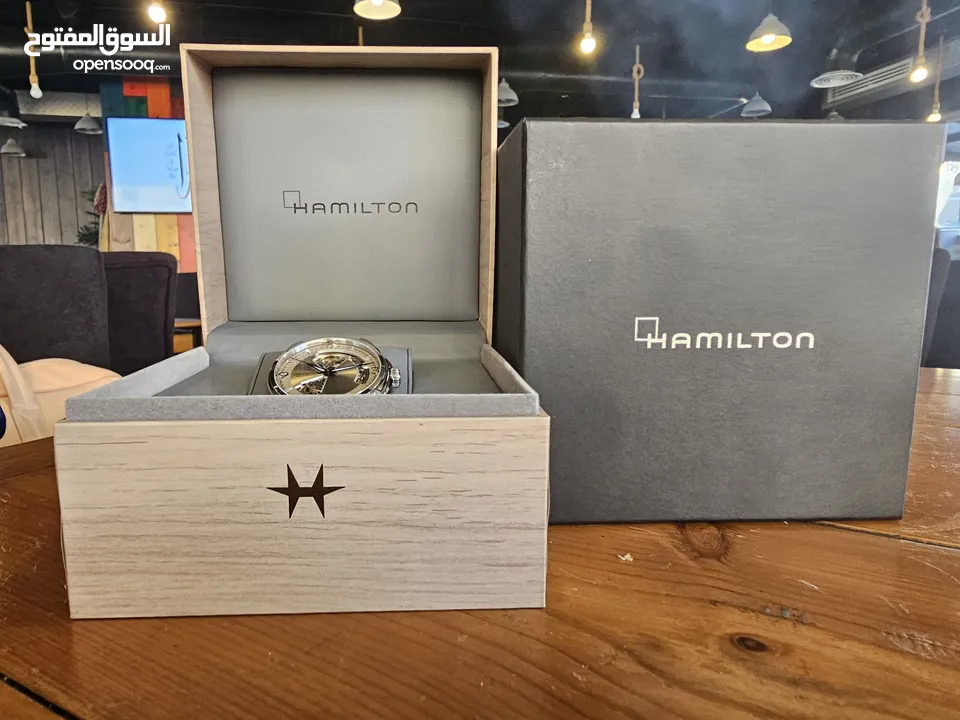 ساعة ماركة Hamilton