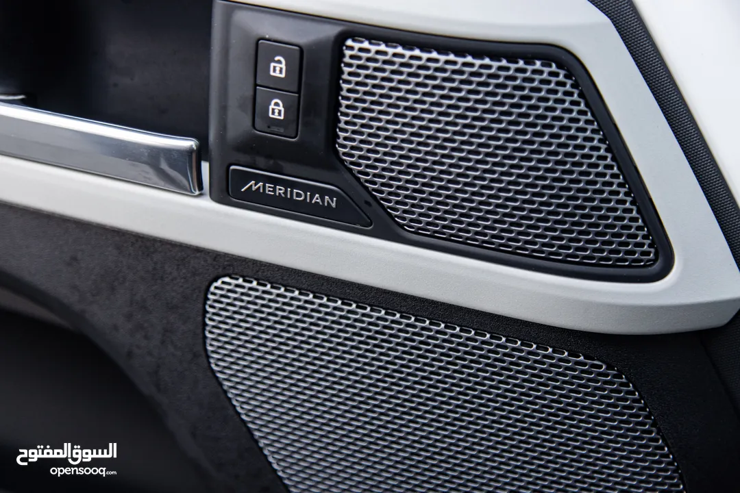 Land Rover Defender 2022 Gasoline Black edition