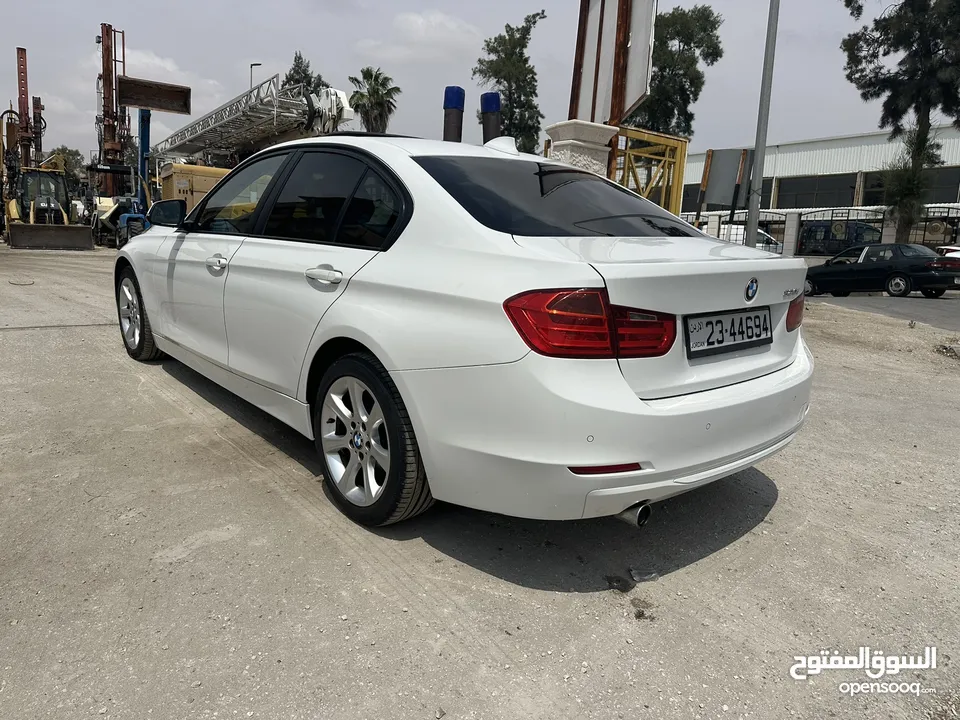 BMW 320 2013