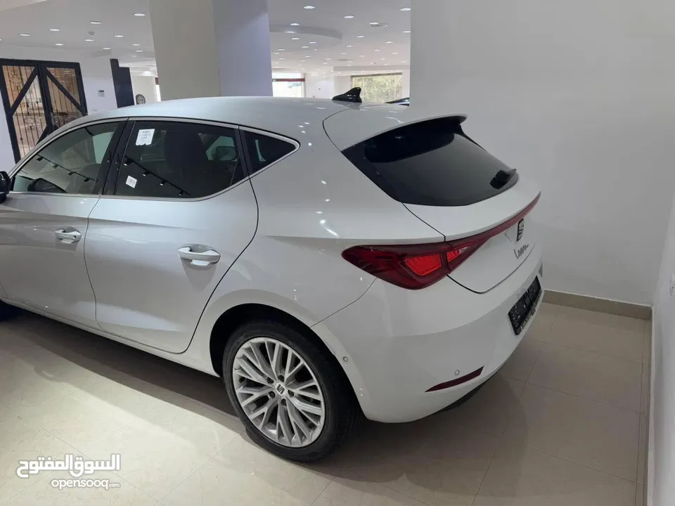 سيات ليون 2020 بحالة الشركة .خالية من العيوب  والدهان