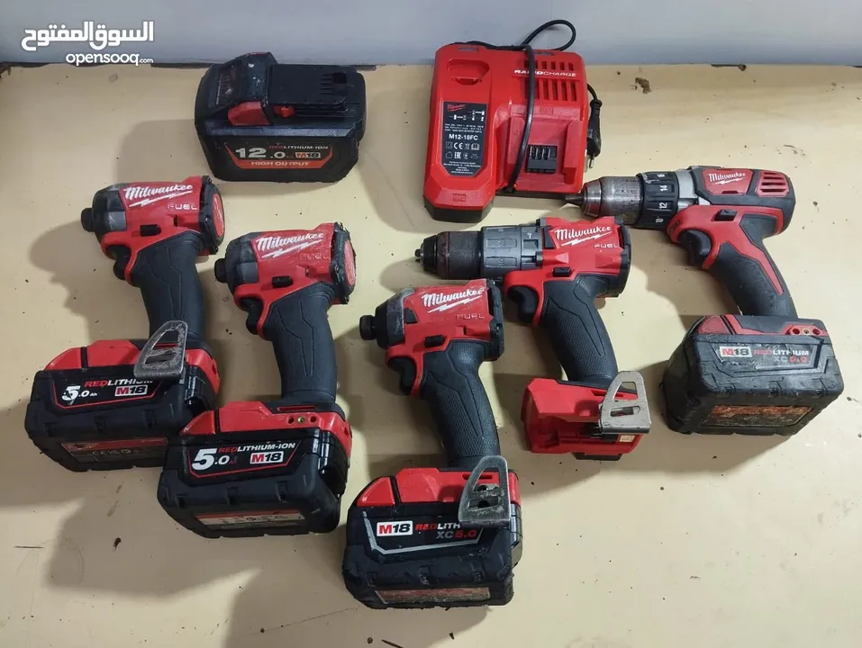 عدد مستعمله أصلي 100%مع ضمان ويوجد توصيل