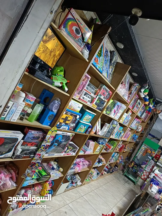 مكتبة للبيع بسعر جدا مغري لعدم التفرغ الجدي بتواصل معي فقط لو سمحتو الموقع الهاشمي الشمالي