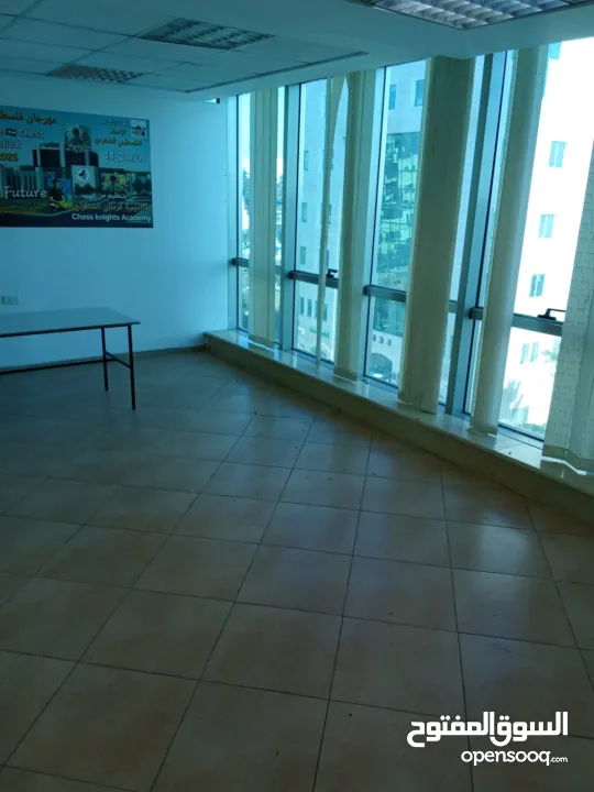 مكتب للايجار في البيرة