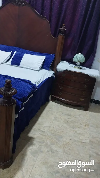 غرفه نوم للبيع خشب صاج الاصلي