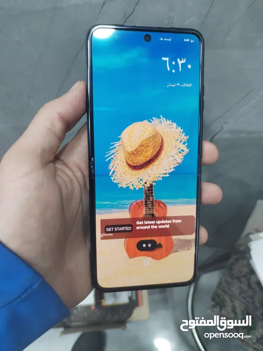 موتورولا razr 2023