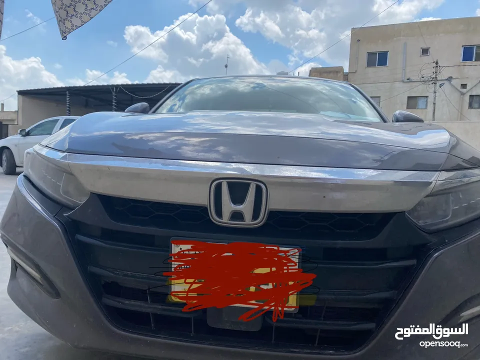 سيارة هوندا اكورد موديل 2018