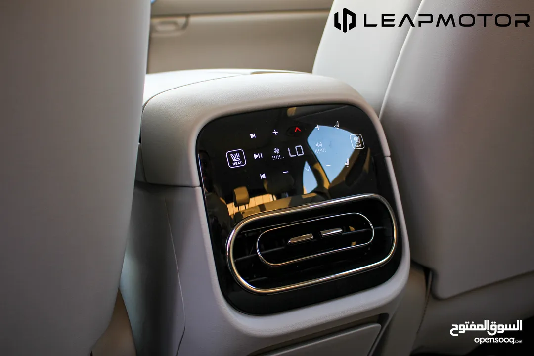 Leapmotor C11 2023  الكهربائية بالكامل بمدى 500 كلم